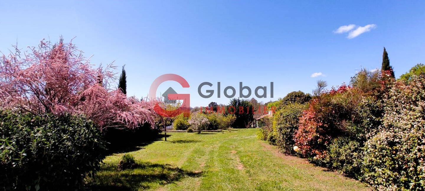 Maison à vendre, 292m², VILLECROZE