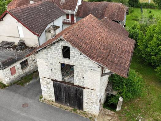 Propriété à vendre 87 000 € Yenne 73170