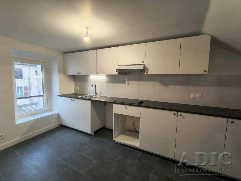 Maison à louer, 59m², JUILLY