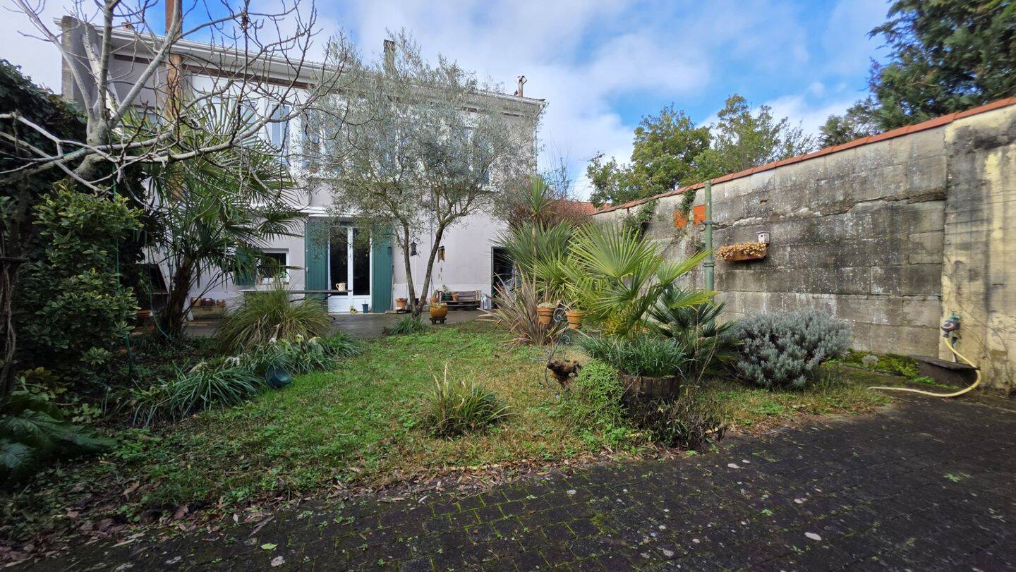 Maison à vendre, 160m², MERIGNAC