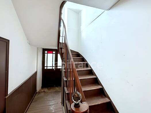 Duplex à vendre 85 000 € 2 pièces 1 chambre 33 m² Étage 2/2 Centre Ville Douarnenez 29100