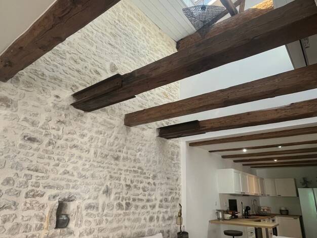 Maison à vendre 1 196 000 € 7 pièces 5 chambres 140 m² 149 m² de terrain Île De Ré Le Bois Plage en Re 17580