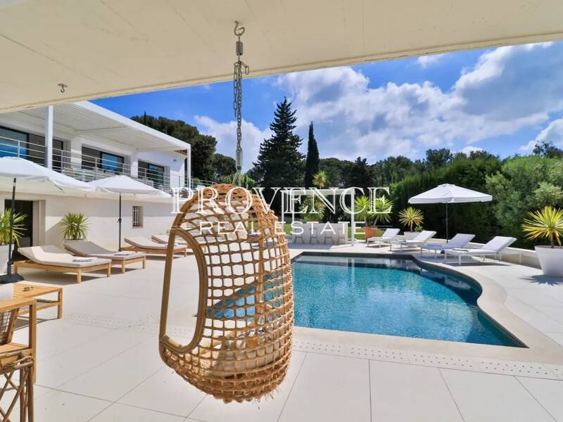 Maison à louer, 400m², CASSIS
