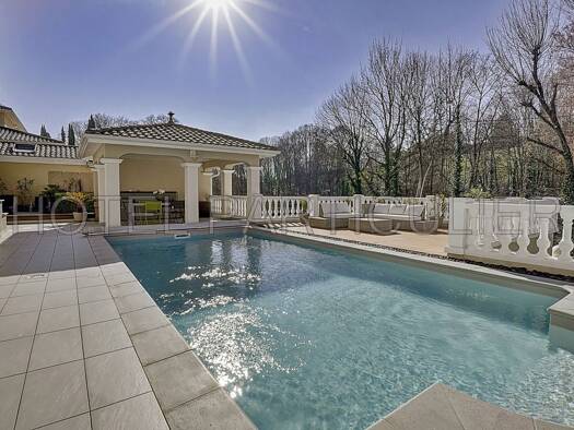 Maison à vendre 1 095 000 € 6 pièces 4 chambres 180 m² 1 313 m² de terrain Centre et Sud Est Saint-Didier-au-Mont-d'Or 69370