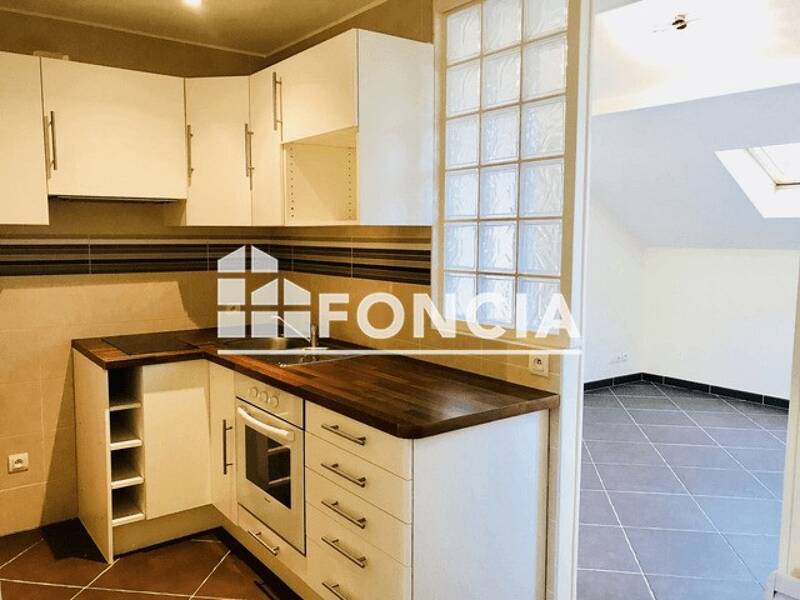Maison à louer, 21m², CORBEIL ESSONNES