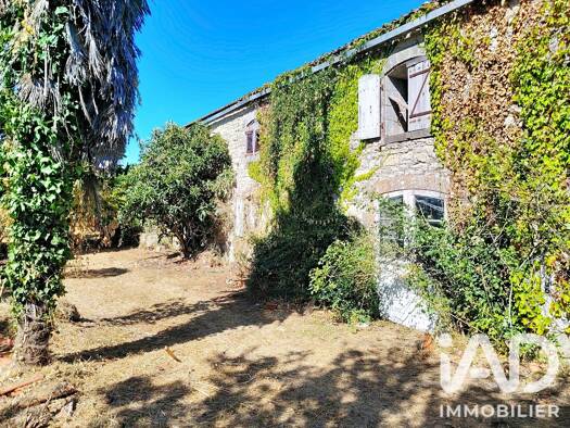 Maison à vendre 140 000 € 2 pièces 1 chambre 190 m² Andilly 17230