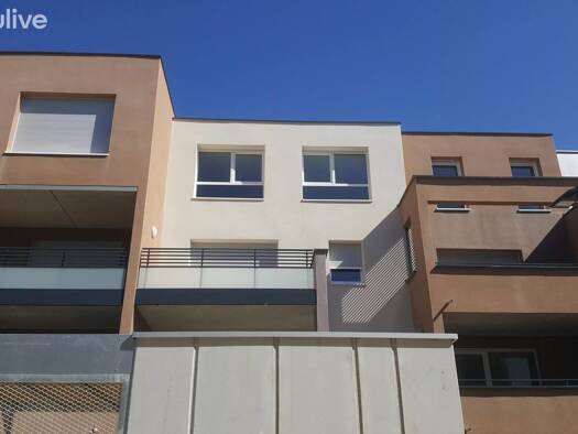 Studio à vendre 86 000 € 1 pièce 21,58 m² Étage 3/3 Fauconnet Dijon 21000