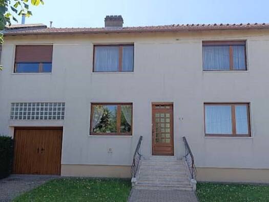Maison à vendre 139 000 € 6 pièces 4 chambres 130,3 m² 397 m² de terrain Tromborn 57320