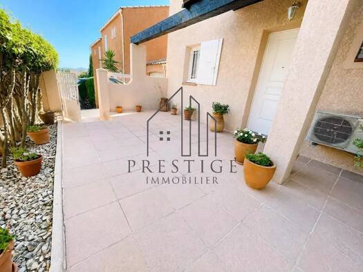 Maison à vendre 380 000 € 4 pièces 3 chambres 80 m² Saint-Mitre Aubagne 13400