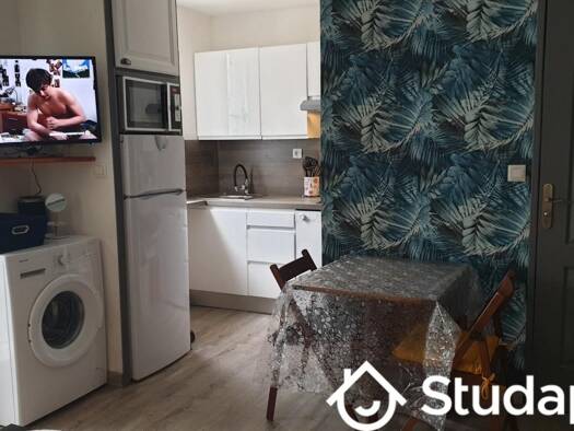 Appartement à louer 545 € 1 pièce 24 m² RDC disponible dès maintenant Le Cap d'Agde Agde 34300