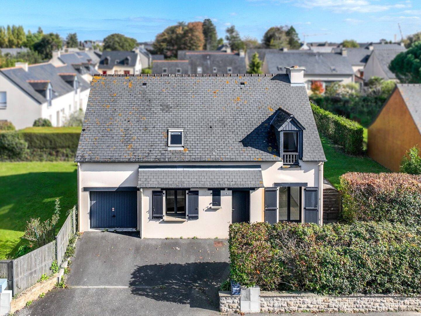 Maison à vendre, 119m², SAINT JOUAN DES GUERETS