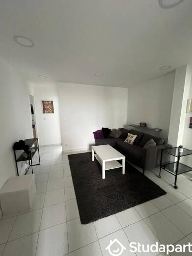 Appartement à louer 580 € 1 pièce 1 chambre 13 m² Saint Leu-Commandant Louis Bouchet Épinay-sur-Seine 93800