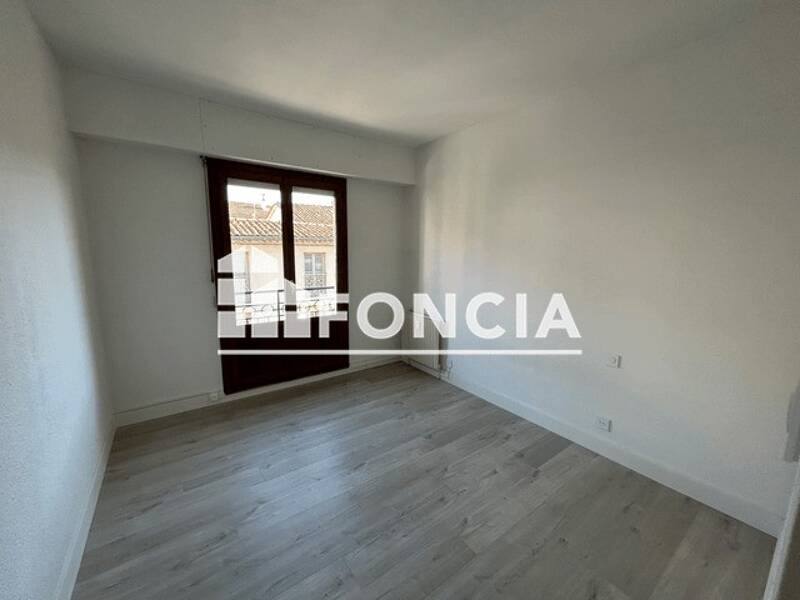 Maison à louer, 67m², NIMES