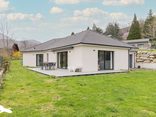 Maison de plain-pied à vendre 378 000 € 5 pièces 4 chambres 128 m² 834 m² de terrain Centre-Soum Lourdes 65100