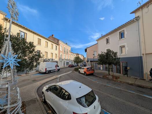 Appartement à vendre 139 900 € 3 pièces 2 chambres 76 m² Étage 1/2 Dunant-Mialan Guilherand-Granges 07500