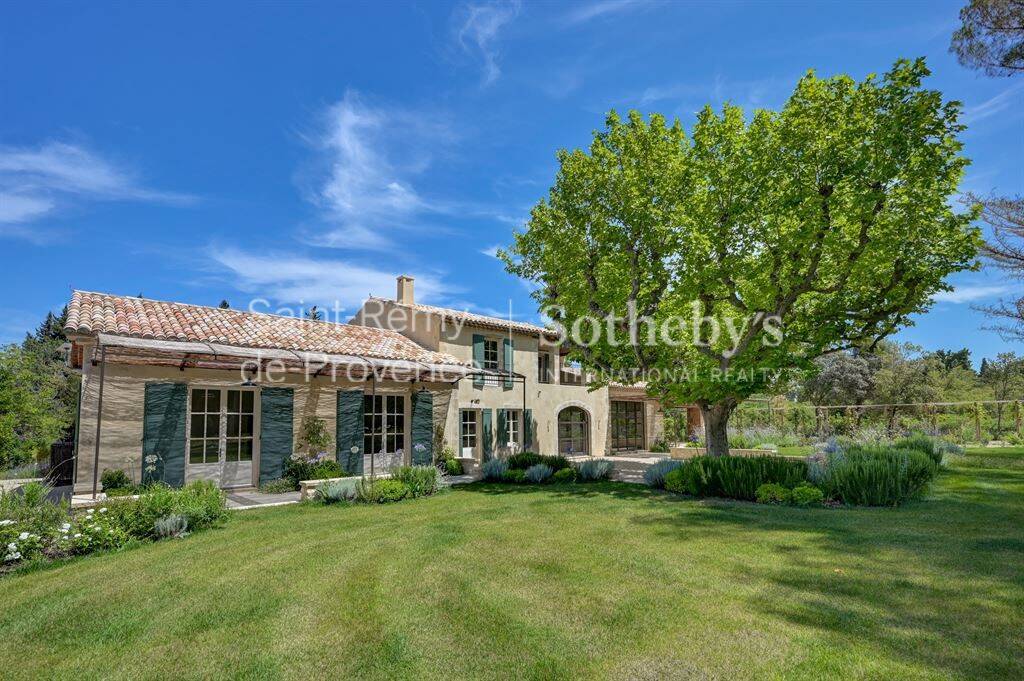 Maison à vendre, 300m², EYGALIERES