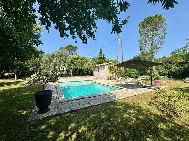 Maison à vendre, 246m², NIMES