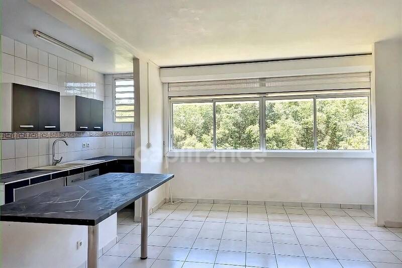 Maison à vendre, 42m², CAYENNE