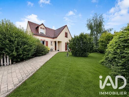 Maison à vendre 249 000 € 5 pièces 4 chambres 135 m² 2 911 m² de terrain Épieds-en-Beauce 45130