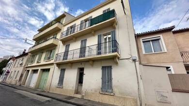 Immeuble à vendre 385 000 € 225 m² Toulon 83000