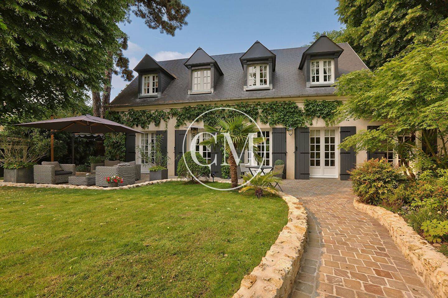 Maison à vendre, 271m², VERSAILLES