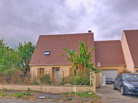 Maison à vendre 171 000 € 5 pièces 4 chambres 108 m² 1 000 m² de terrain Étrépagny 27150
