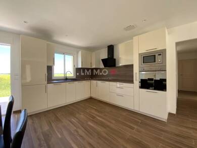 Maison de plain-pied à vendre - Neuf 294 737 € 5 pièces 3 chambres 133 m² 1 577 m² de terrain Gimeux 16130
