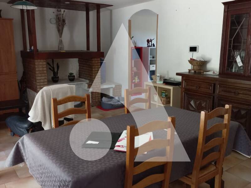 Maison à louer, 78m², LE PUY SAINTE REPARADE