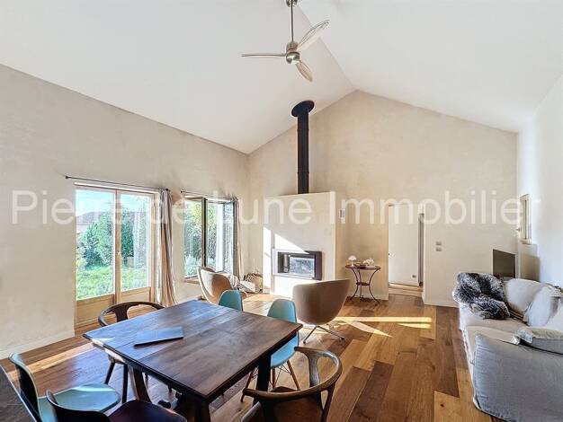 Maison à vendre 545 000 € 4 pièces 3 chambres 137,4 m² Neuville sur Saone 69250