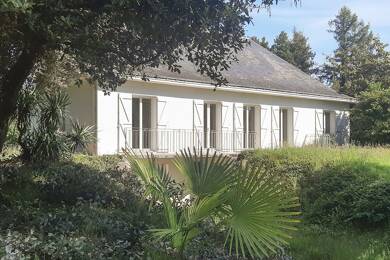 Maison de plain-pied à vendre 265 100 € 7 pièces 4 chambres 130 m² 4 853 m² de terrain Saint Aignan Grandlieu 44860