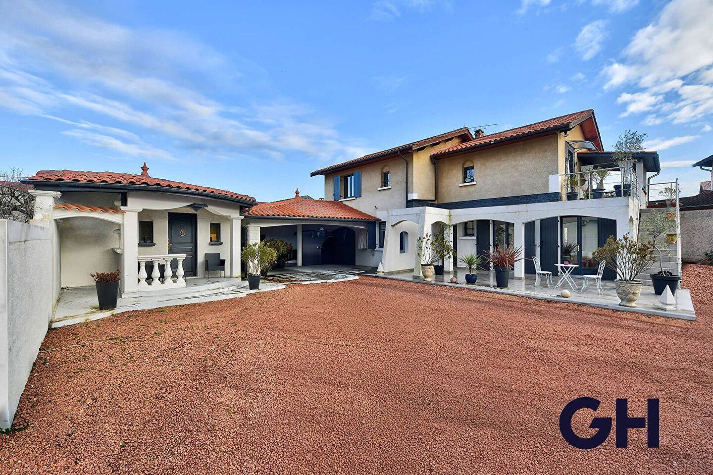 Maison à vendre, 226m², LA BOISSE