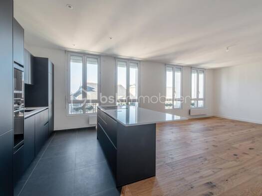 Appartement à vendre 349 900 € 2 pièces 1 chambre 70 m² Étage 3/4 Centre Angers 49000