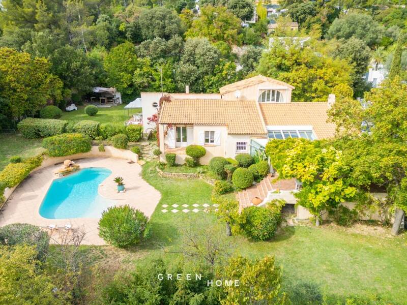 Maison à vendre, 229m², MARSEILLE 11E