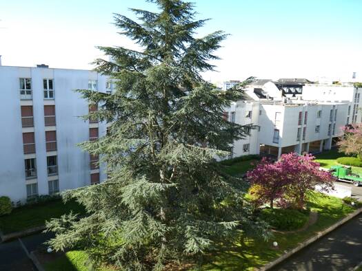 Appartement à vendre 386 650 € 5 pièces 3 chambres 90 m² Étage 4/4 Angers 49000