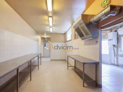 Maison à vendre 137 000 € 7 pièces 3 chambres 216 m² 289 m² de terrain Brienon-sur-Armançon 89210
