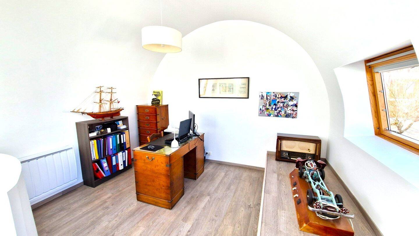 Maison à vendre, 140m², SURESNES