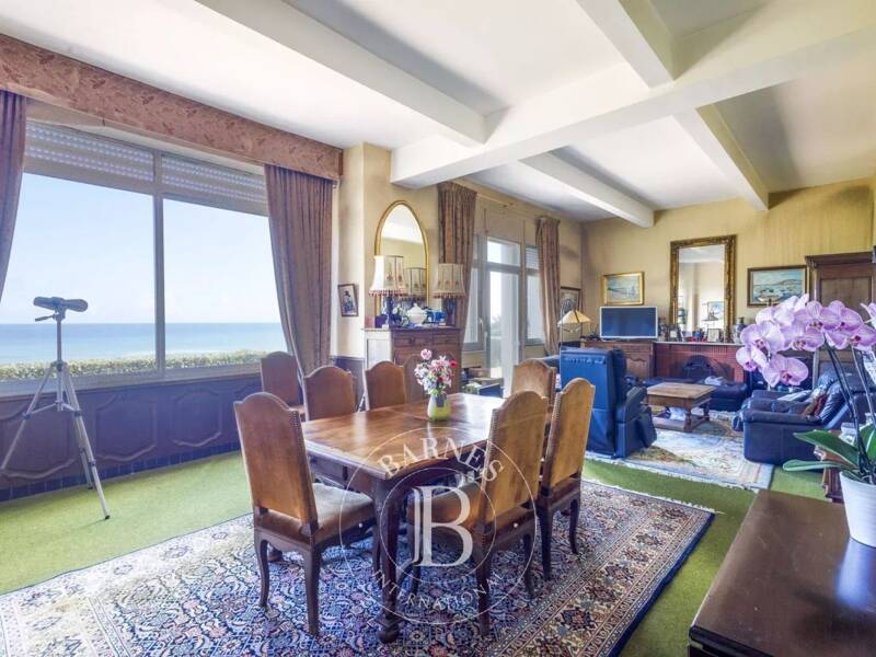 Maison à vendre, 323m², SAINT LAURENT SUR MER