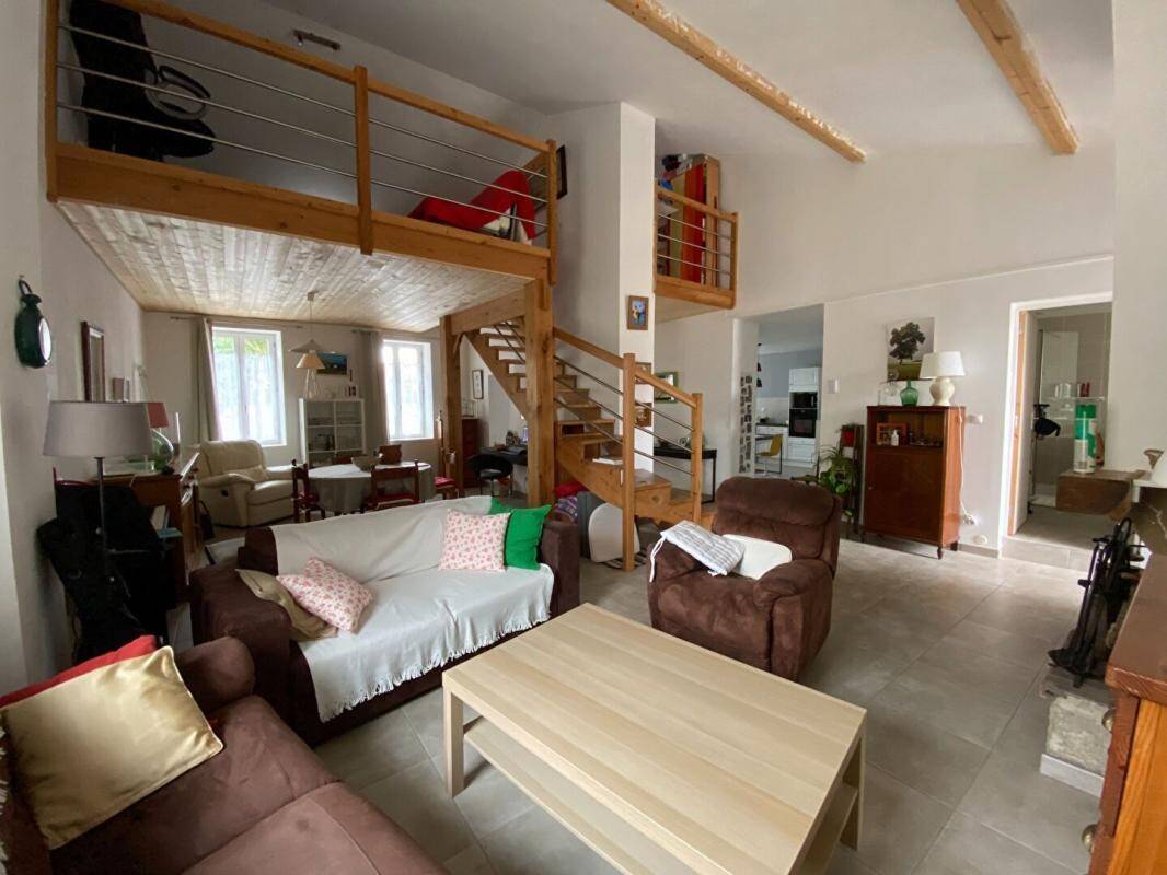 Maison à vendre, 166m², LAVERNOSE LACASSE