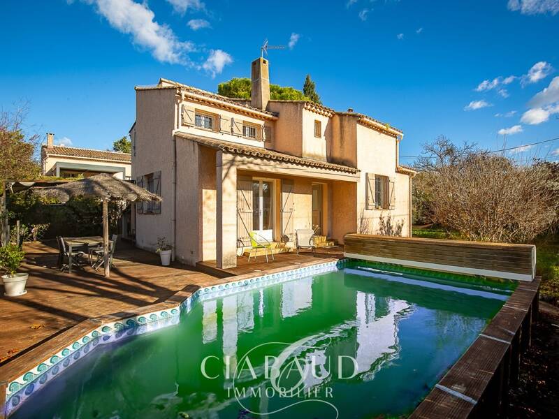 Maison à louer, 190m², LUYNES