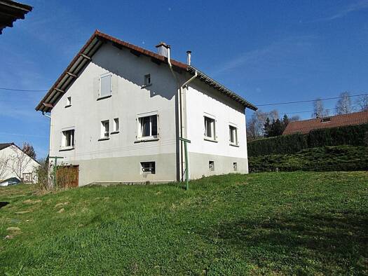 Maison à vendre 110 000 € 7 pièces 1 chambre 108,5 m² 1 354 m² de terrain Fraize 88230