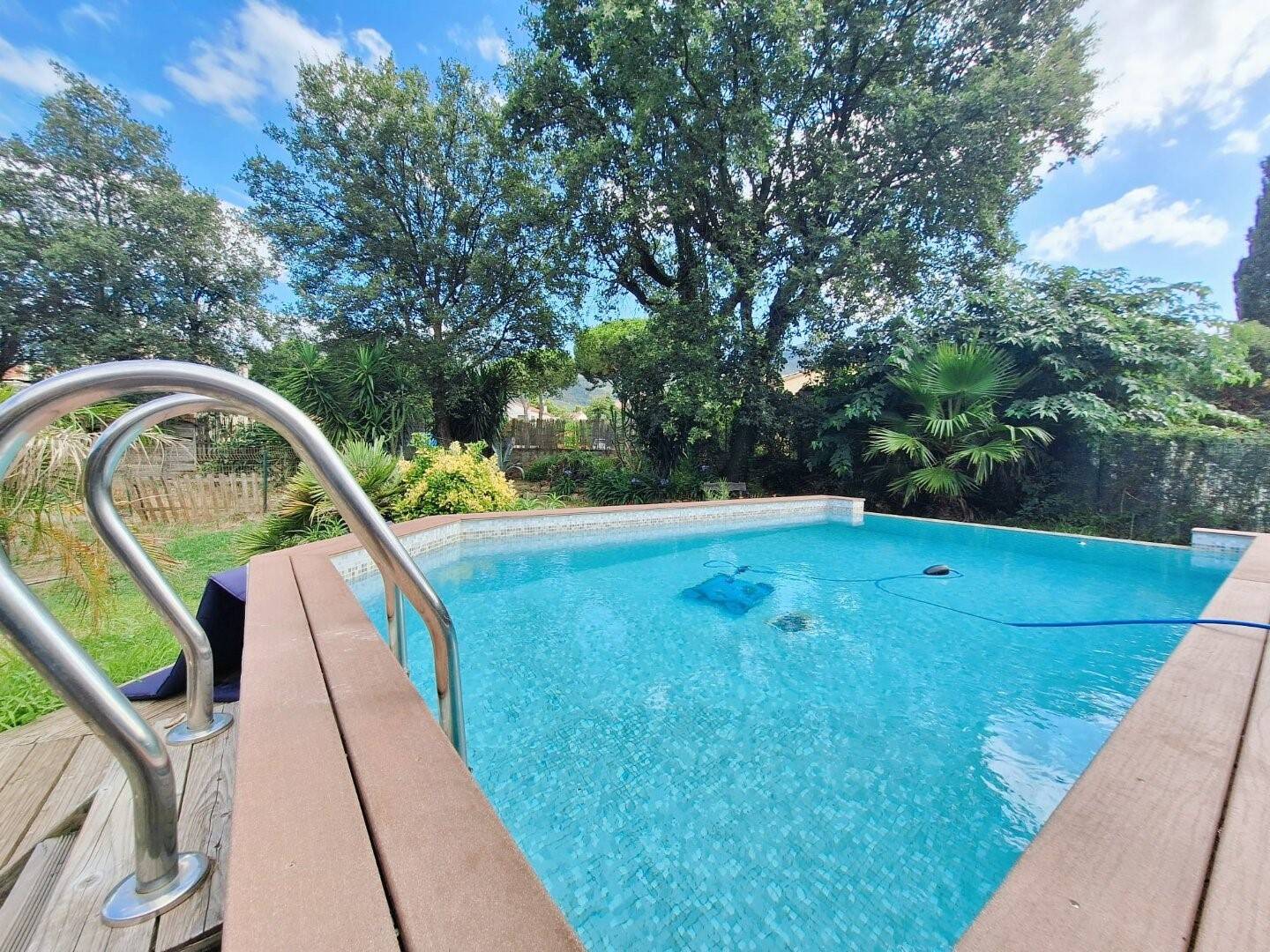 Maison à vendre, 360m², LAROQUE DES ALBERES