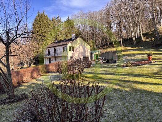 Maison à vendre 169 000 € 8 pièces 4 chambres 130 m² 4 629 m² de terrain Moutier Rozeille 23200
