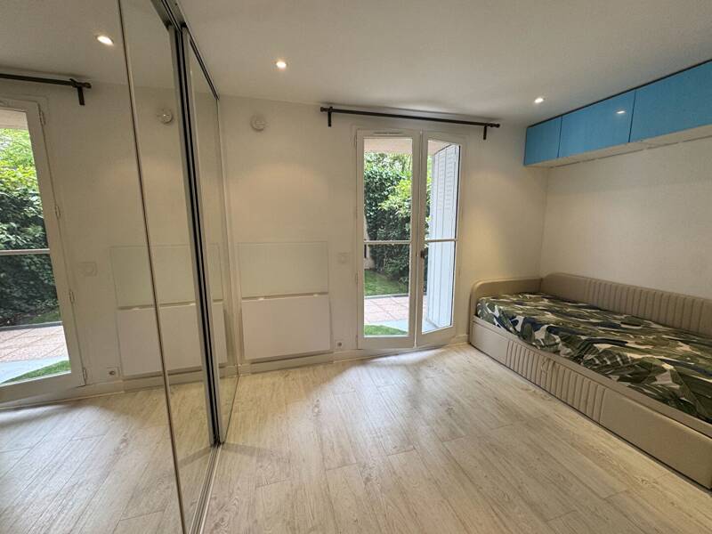 Maison à louer, 17m², PARIS 20E