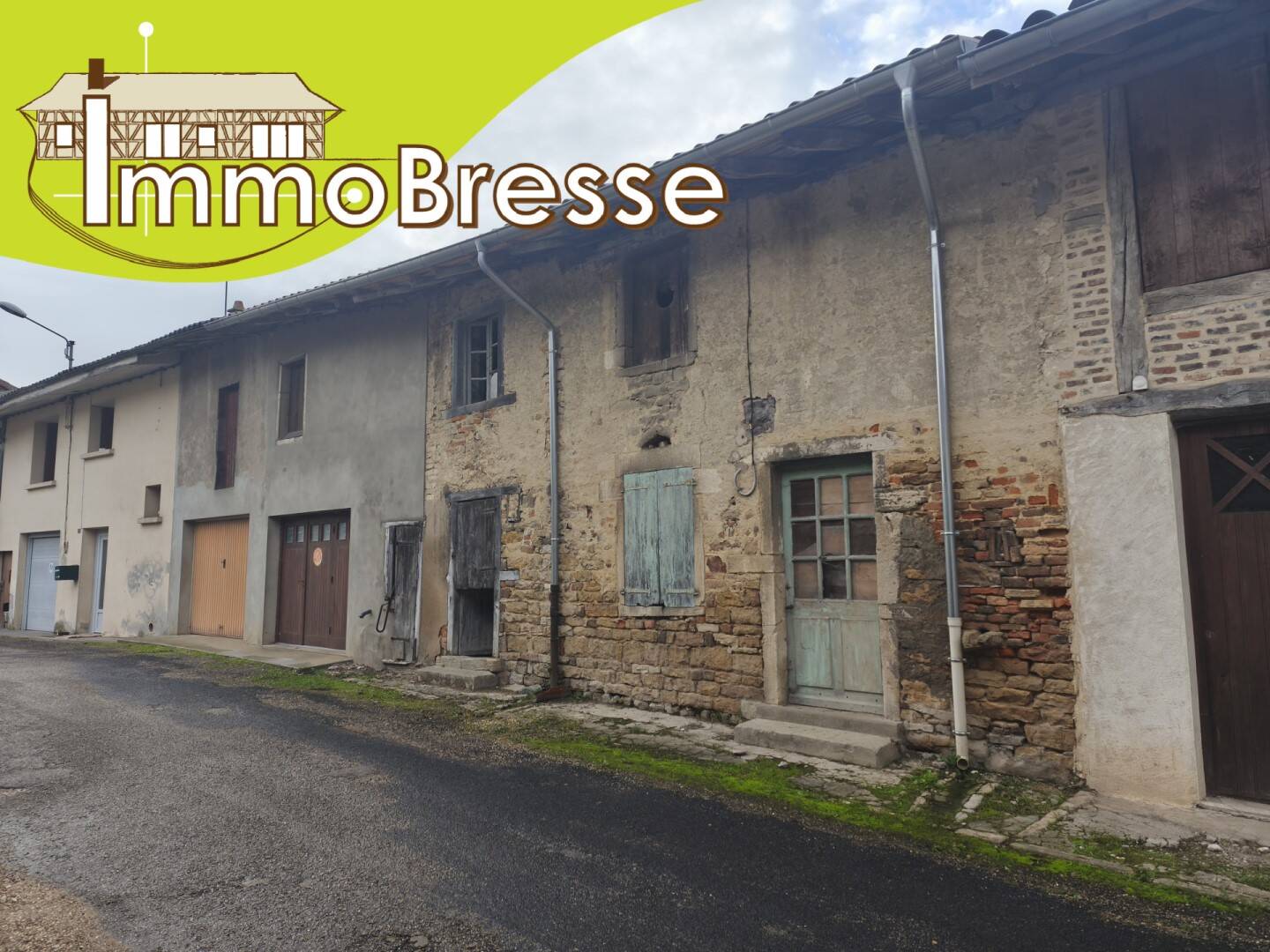 Maison à vendre, 120m², SAINT TRIVIER DE COURTES