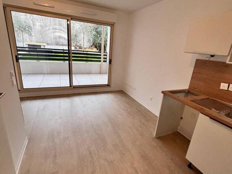 Maison à louer, 22m², NIMES