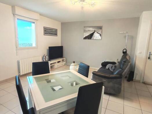 Appartement à vendre 141 500 € 3 pièces 2 chambres 53,6 m² RDC/2 Saint-Perdon 40090