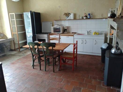 Appartement à louer - logement étudiant 325 € 2 pièces 1 chambre 47 m² Saint-Marc-sur-Seine 21450