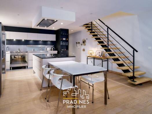 Duplex à vendre 399 900 € 6 pièces 5 chambres 144,84 m² Étage 2/3 Mornant 69440