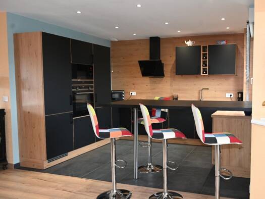 Appartement à vendre 221 000 € 5 pièces 3 chambres 113 m² Étage 3/3 Benardiere-Saint Michel Flers 61100