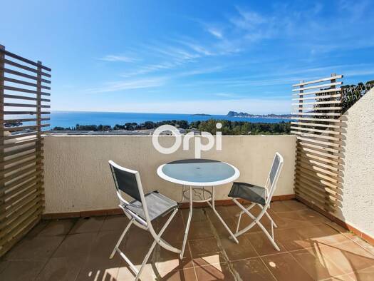 Appartement à vendre 163 000 € 1 pièce 20,6 m² Étage 3/3 Est La Ciotat 13600